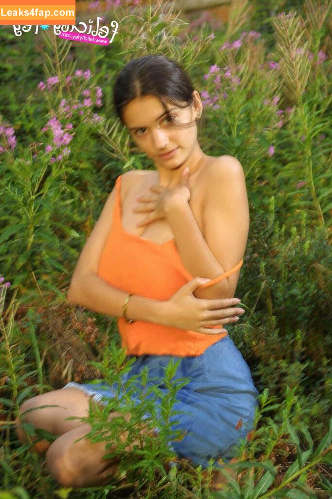 Felicity Fey / felicityfeypage слитое фото фото #0375