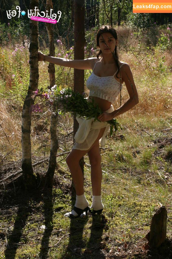 Felicity Fey / felicityfeypage слитое фото фото #0754
