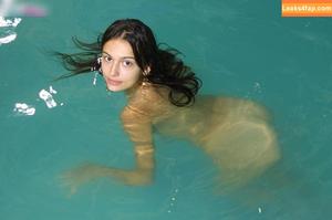 Felicity Fey photo #1695
