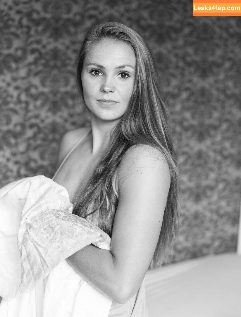 Female Football / girlsontheball / soccer players leaked photo photo #0019