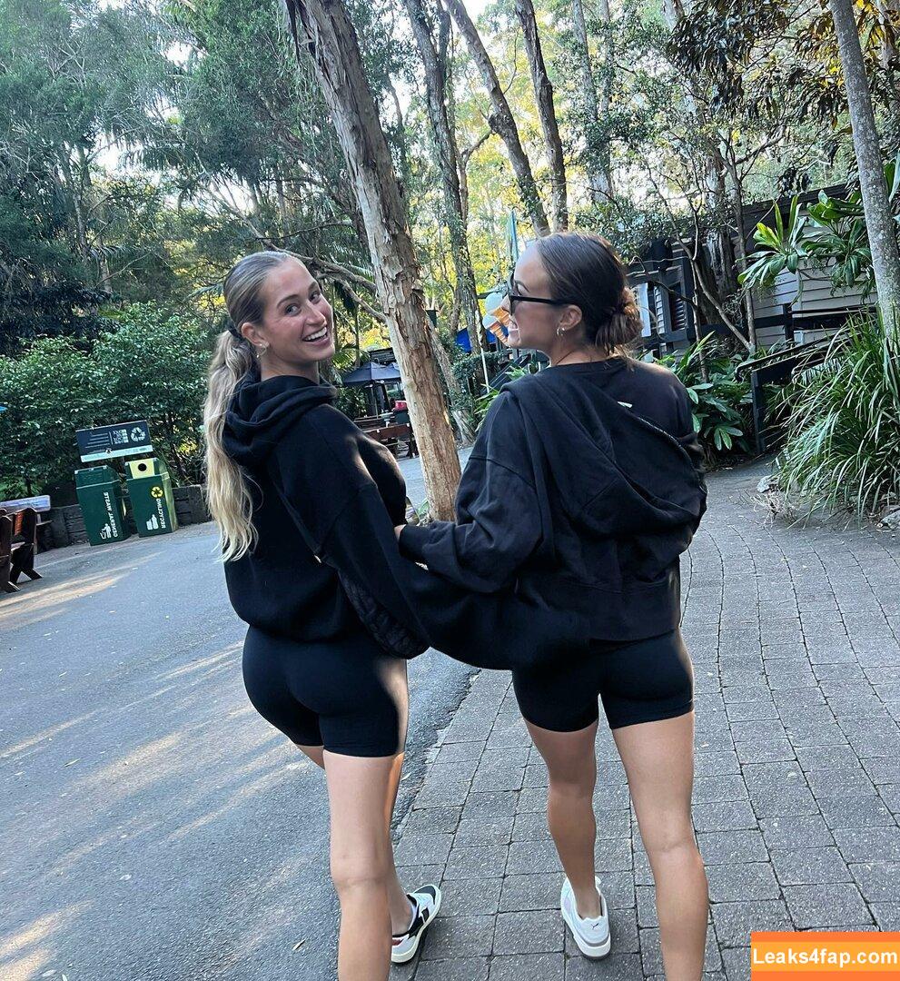 Female Football / girlsontheball / soccer players leaked photo photo #0076