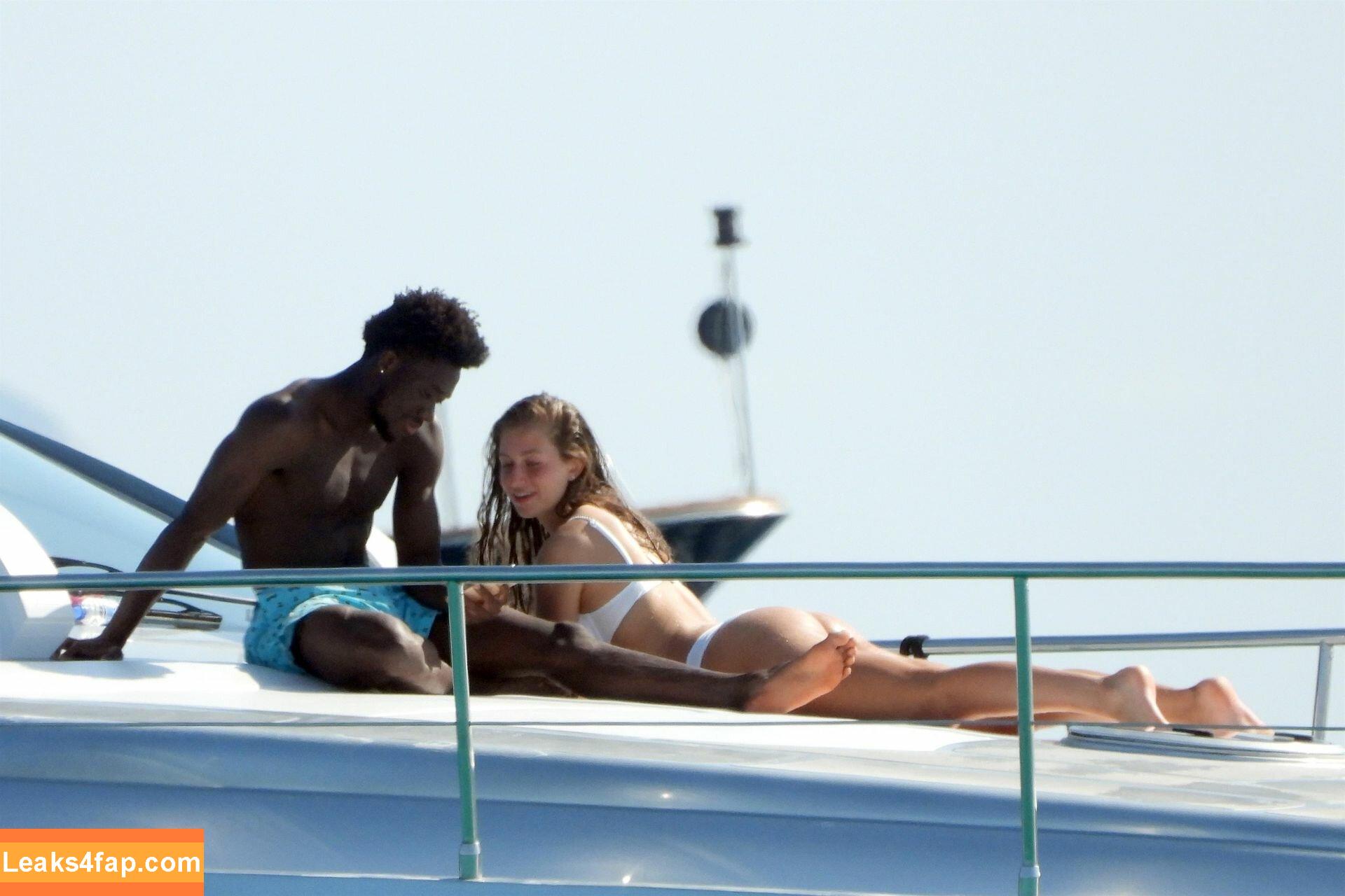 Female Football / girlsontheball / soccer players leaked photo photo #0080