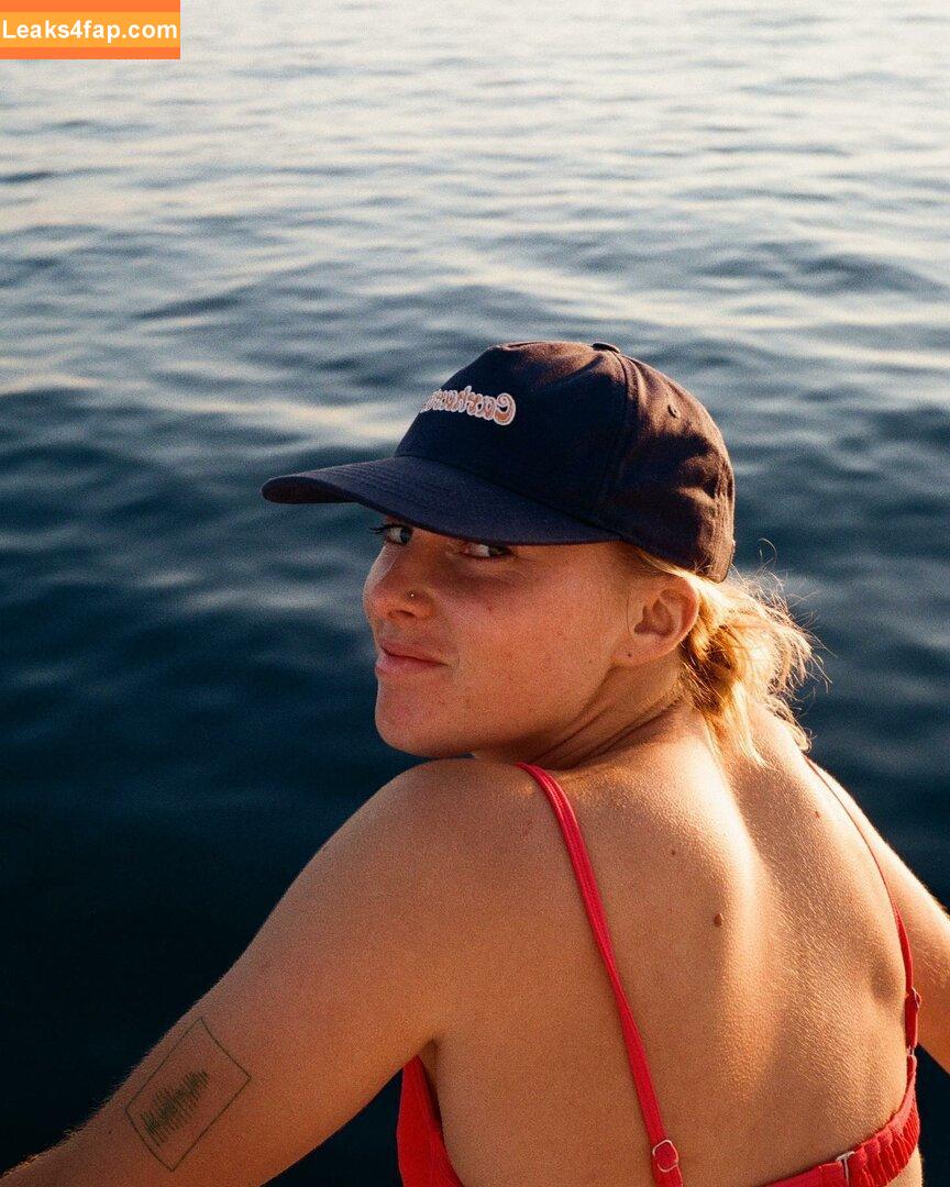 Female Football / girlsontheball / soccer players leaked photo photo #0101