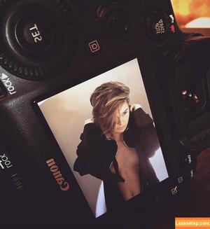 Female Football photo #0032