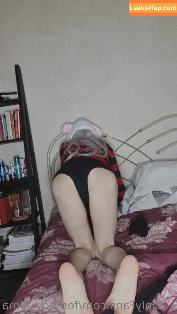 femboy_alma /  leaked photo photo #0026