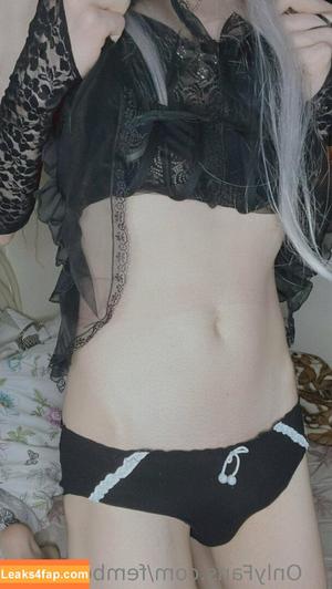 femboy_alma photo #0009