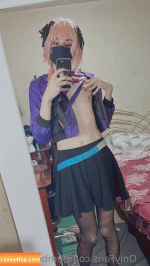 femboy_alma photo #0020