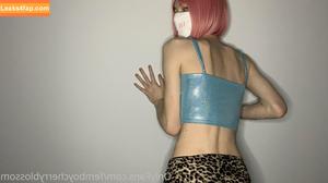 femboycherryblossom photo #0011