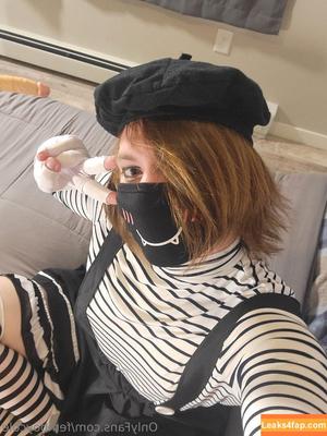 femboycole photo #0018