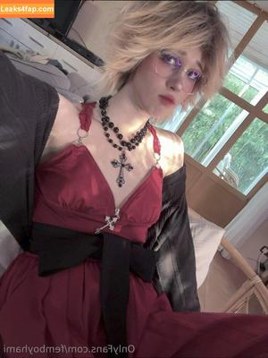 Femboyhami фото #0018