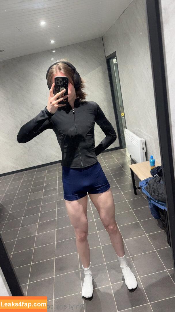 femboyuk1 / femboy_uk / https: leaked photo photo #0092