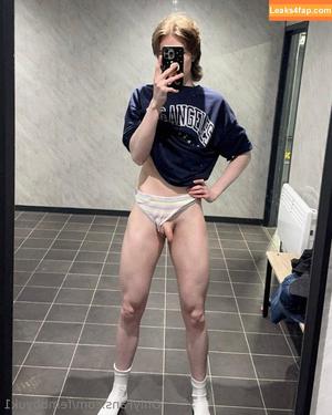 femboyuk1 photo #0086