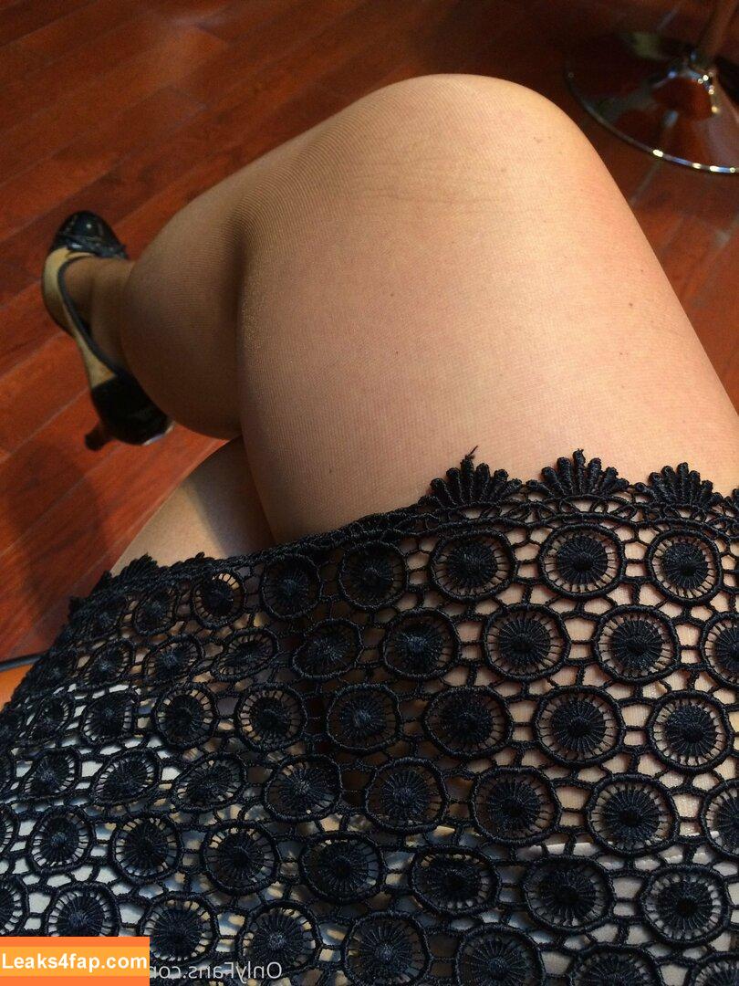 femdomyou / goddesssturm leaked photo photo #0005