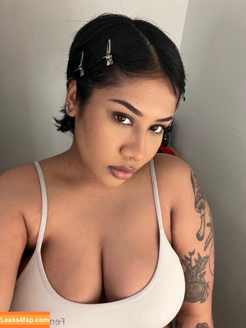 femme.demon / Julie / femmedemon leaked photo photo #0059