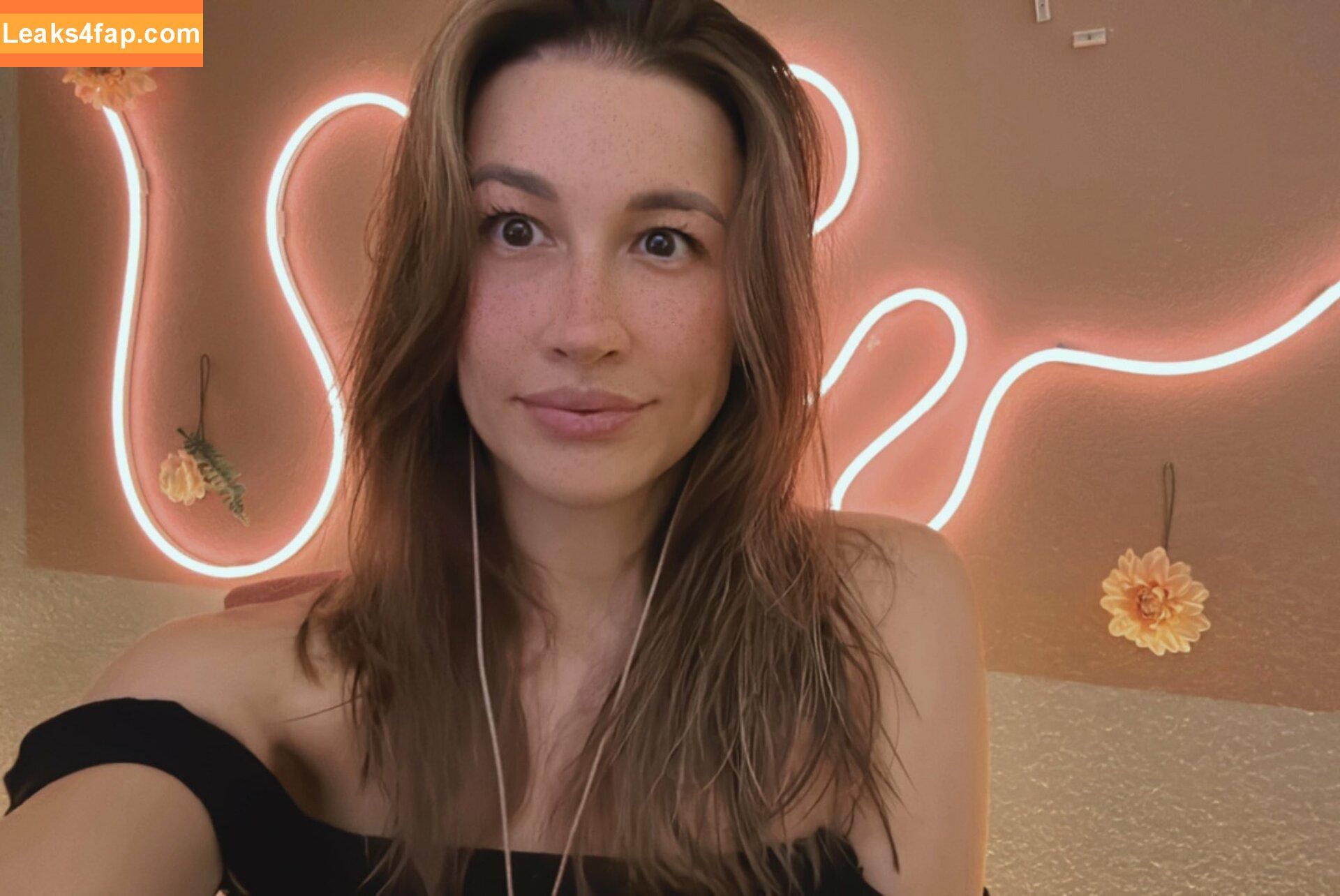 Femsteph /  leaked photo photo #0075