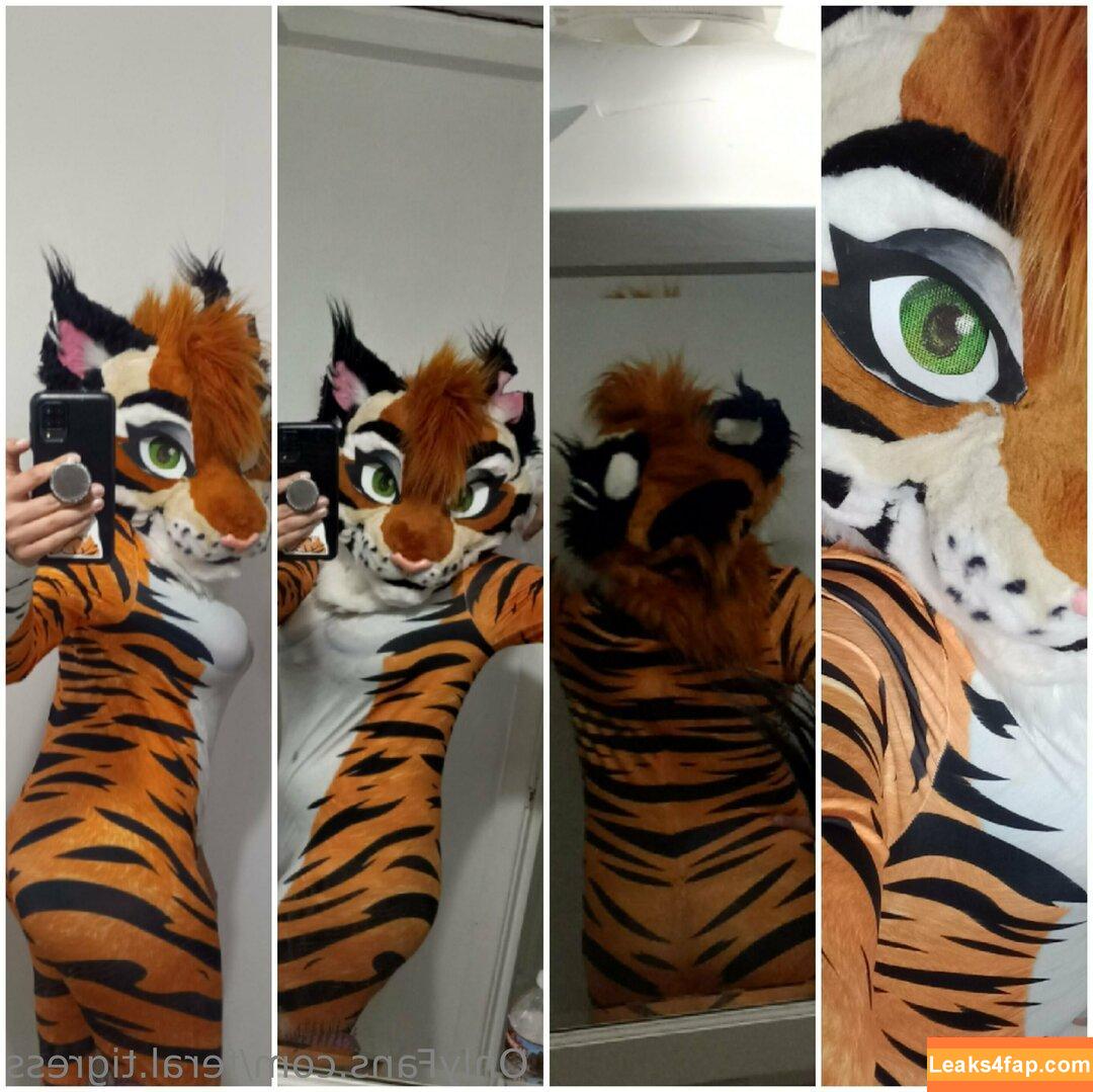 feral.tigress /  leaked photo photo #0041