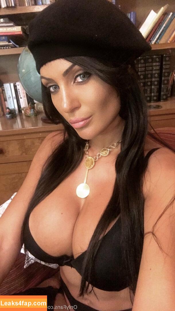 Fernanda Ferrari / Fern_Ferrari / fernandaferrariofficial слитое фото фото #0058