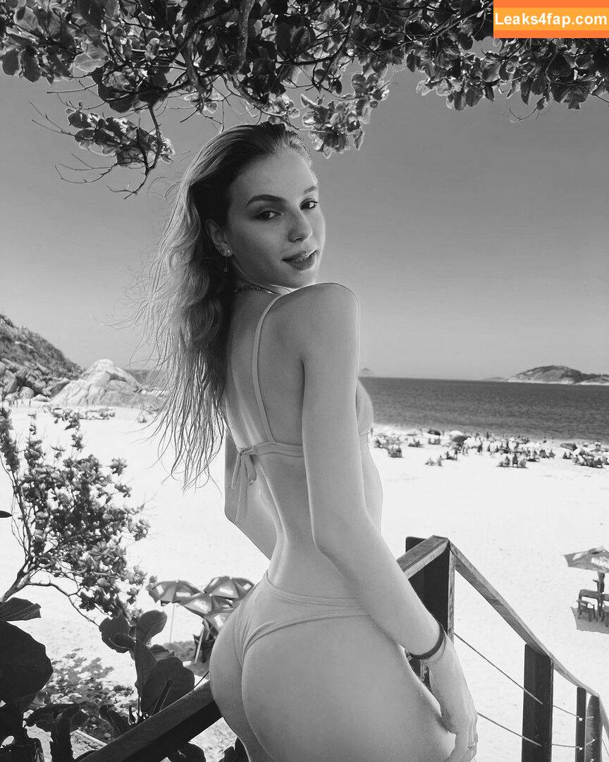 Fernanda Schneider / fefe leaked photo photo #0006