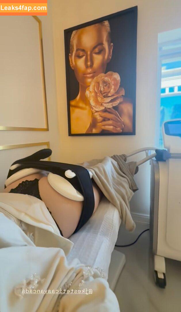 Fernanda Schneider / fefe leaked photo photo #0249