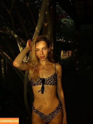 Fernanda Schneider photo #0267