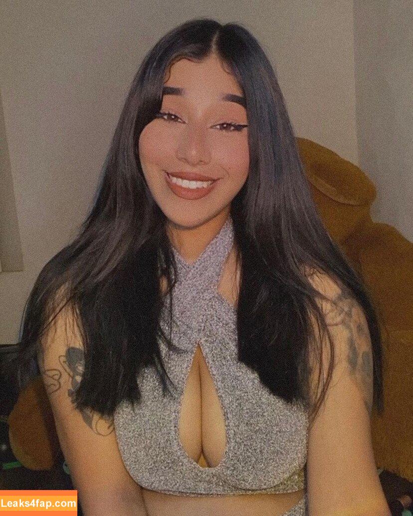 Fernanda V / mafe_sita / v.fernanda leaked photo photo #0036