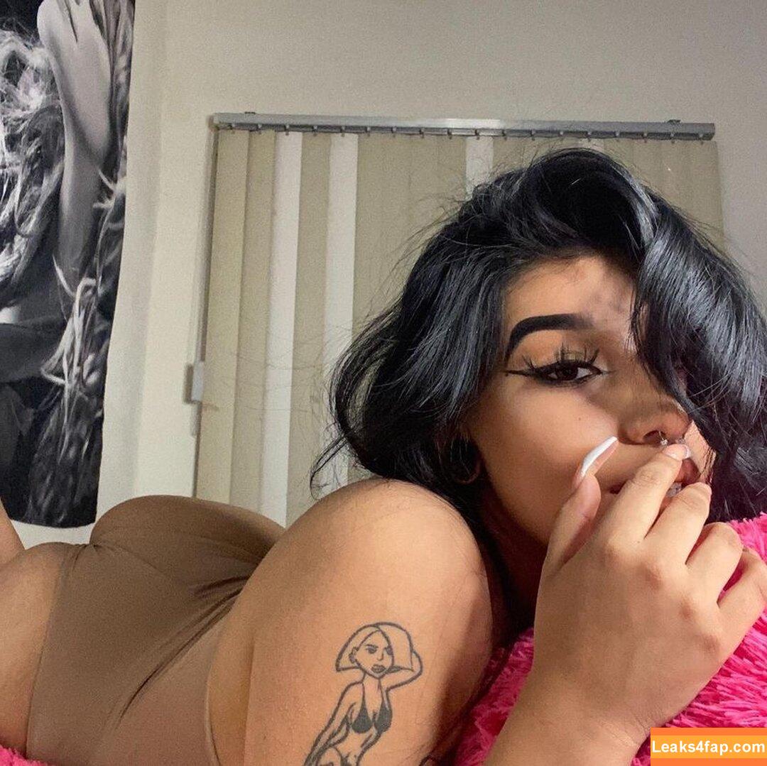 Fernanda V / mafe_sita / v.fernanda leaked photo photo #0039