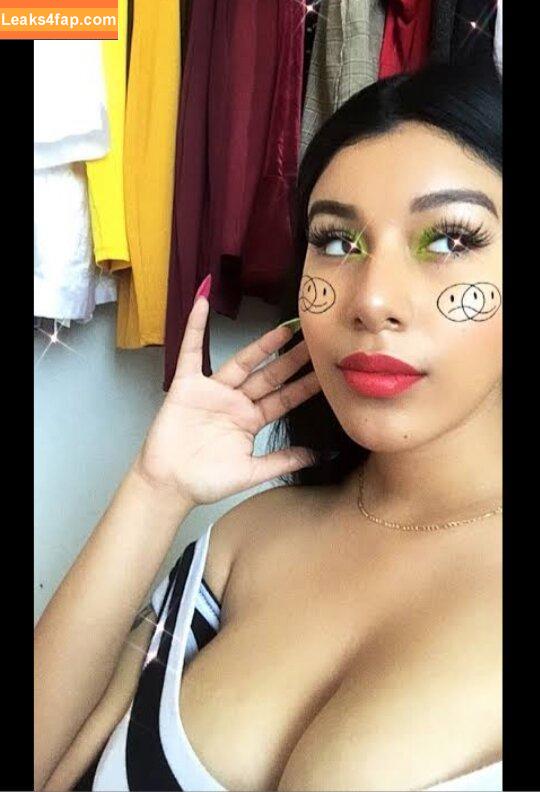 Fernanda V / mafe_sita / v.fernanda leaked photo photo #0125