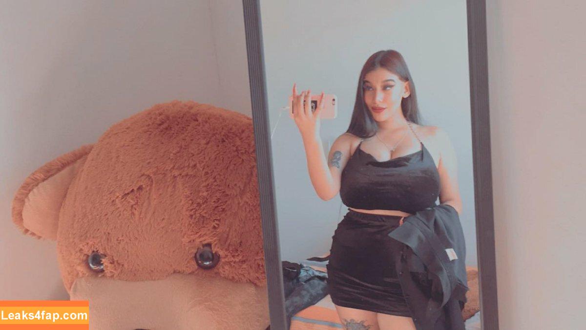 Fernanda V / mafe_sita / v.fernanda leaked photo photo #0182