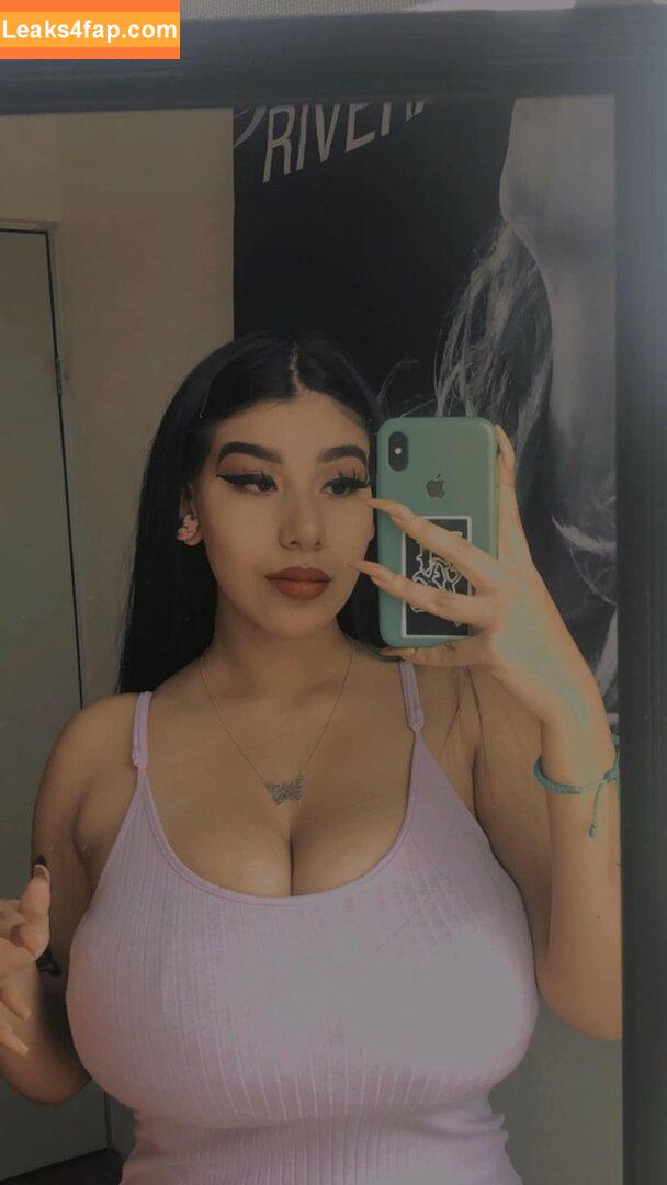 Fernanda V / mafe_sita / v.fernanda leaked photo photo #0233