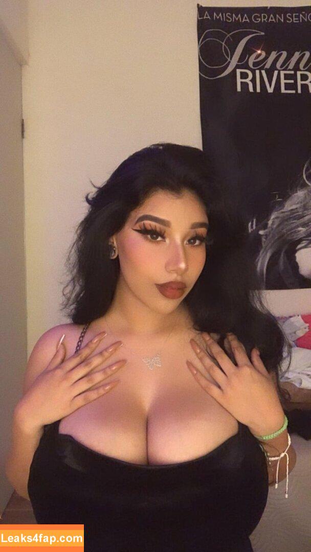 Fernanda V / mafe_sita / v.fernanda leaked photo photo #0300