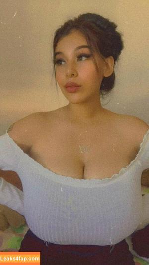 Fernanda V photo #0157