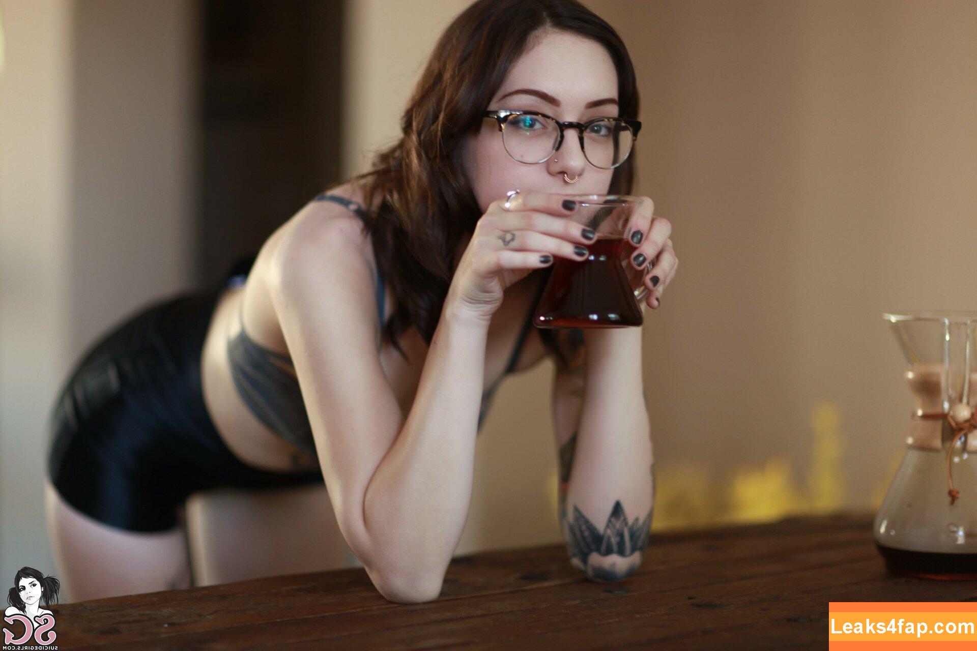 Feryn Suicide / ferynandwolfe leaked photo photo #0029