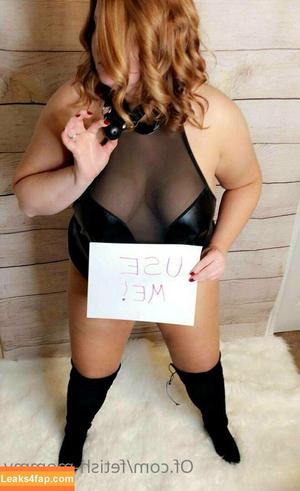 fetish-mommy photo #0107