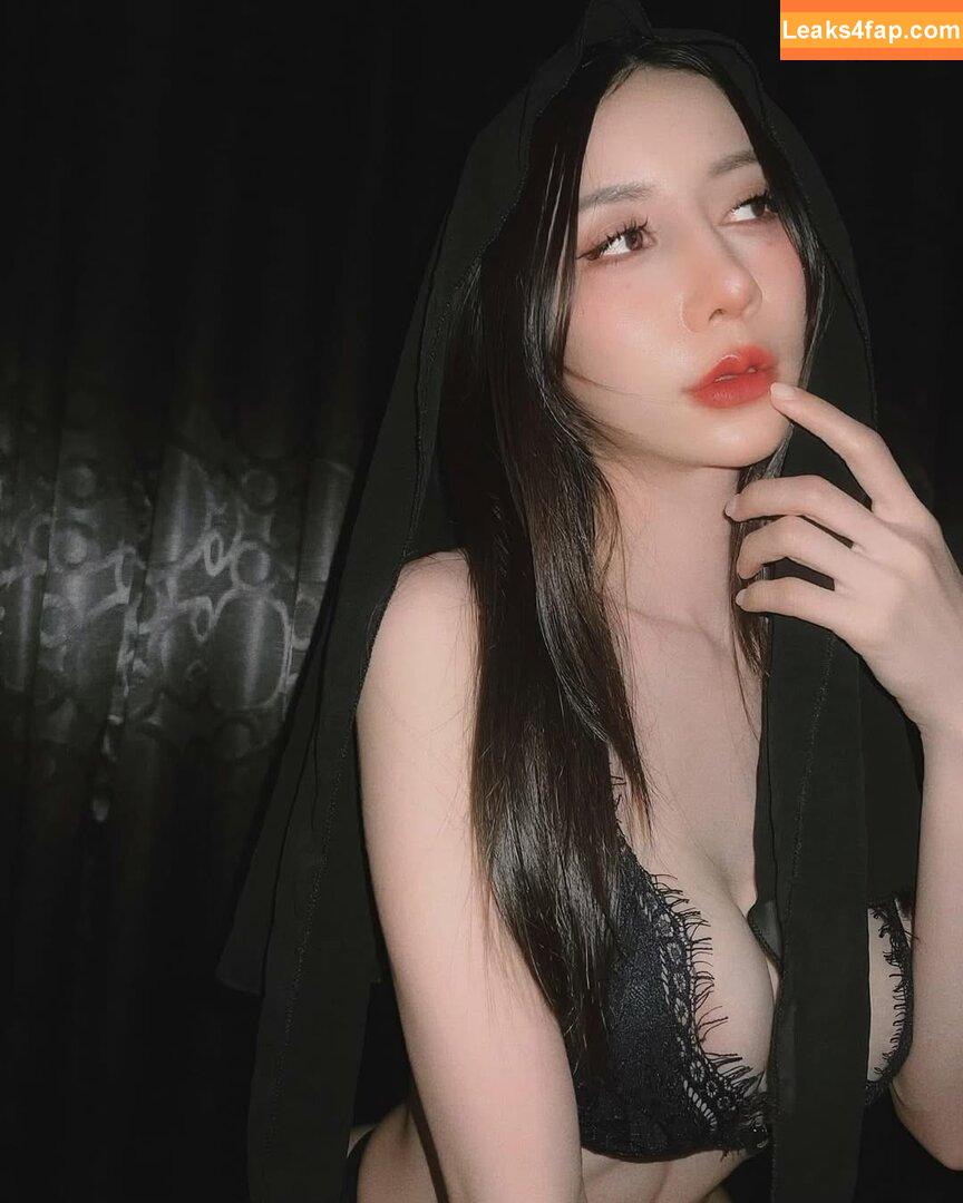 fffrofaizzz / frofaizzz leaked photo photo #0140