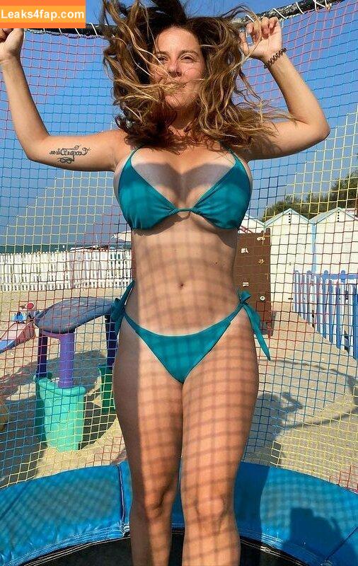 Filip Madalina Ioana / madalinaloanafilip / mady_gio leaked photo photo #0063