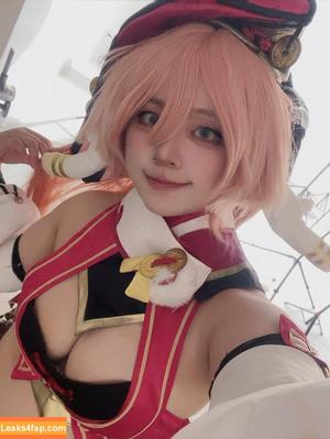 Filipina Cosplayers photo #0001