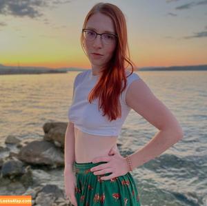 FinaFoxy photo #0010