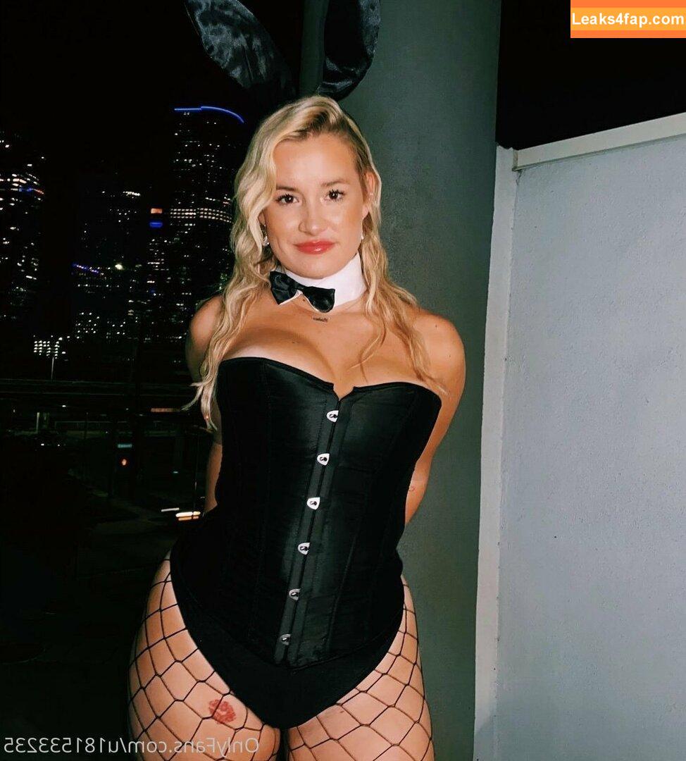 finallylegal18 / hazel_beauti leaked photo photo #0008