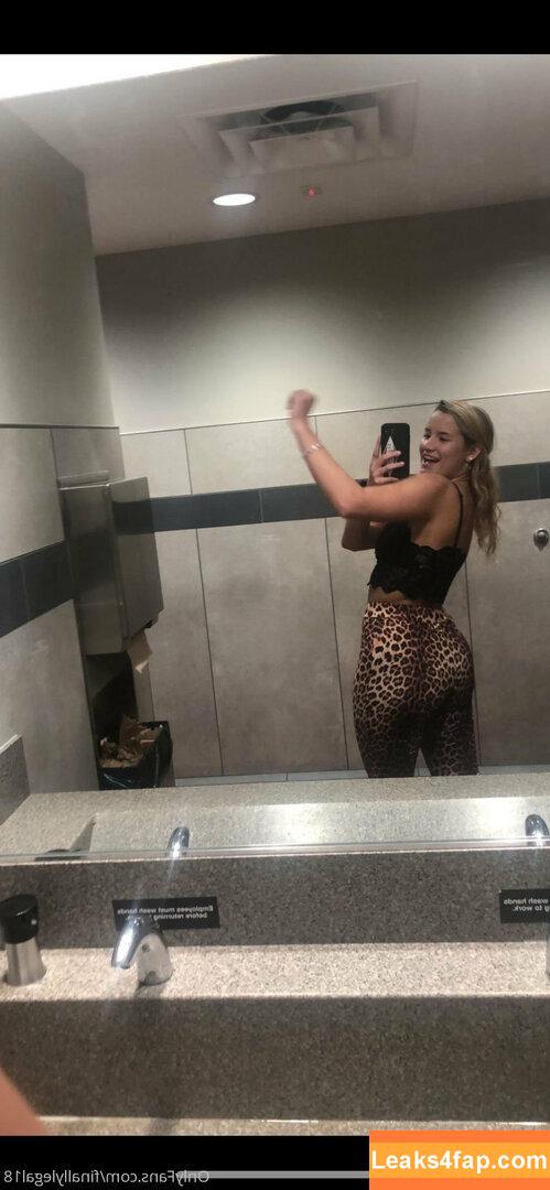 finallylegal18 / hazel_beauti leaked photo photo #0033