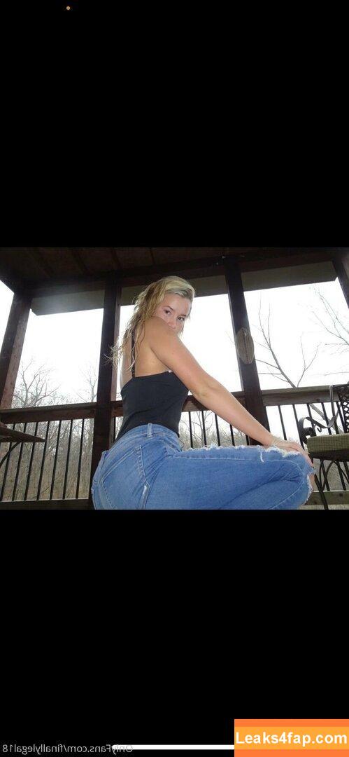 finallylegal18 / hazel_beauti leaked photo photo #0055