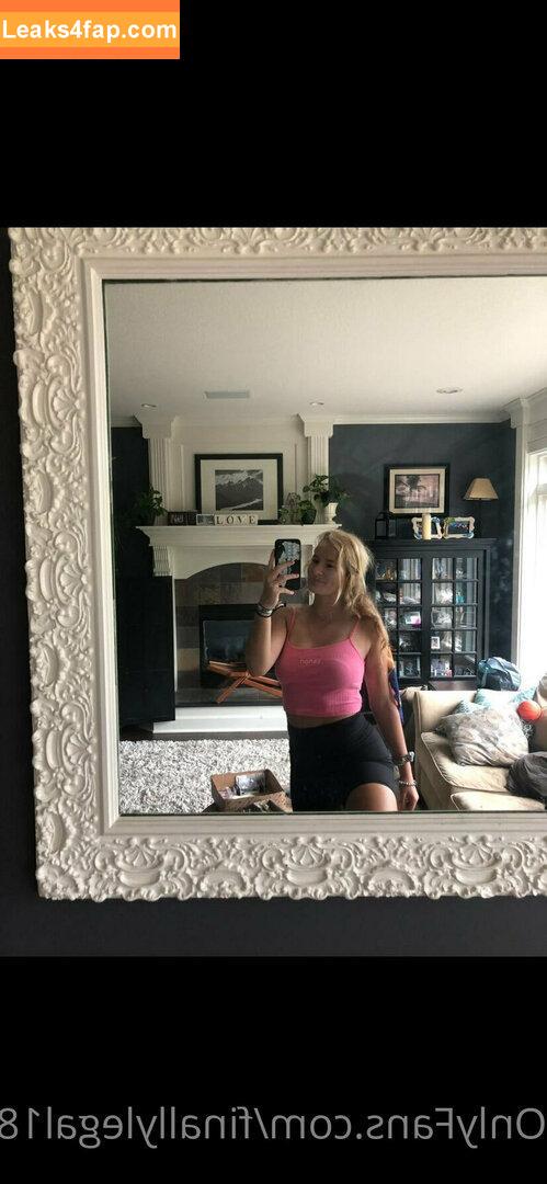 finallylegal18 / hazel_beauti leaked photo photo #0075