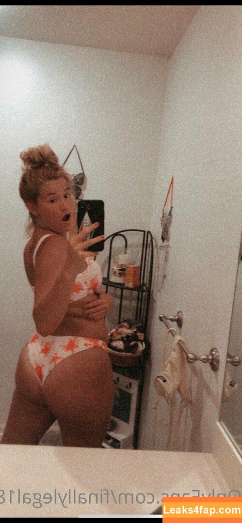 finallylegal18 / hazel_beauti leaked photo photo #0081