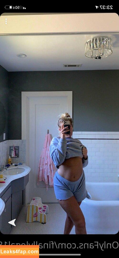 finallylegal18 / hazel_beauti leaked photo photo #0086