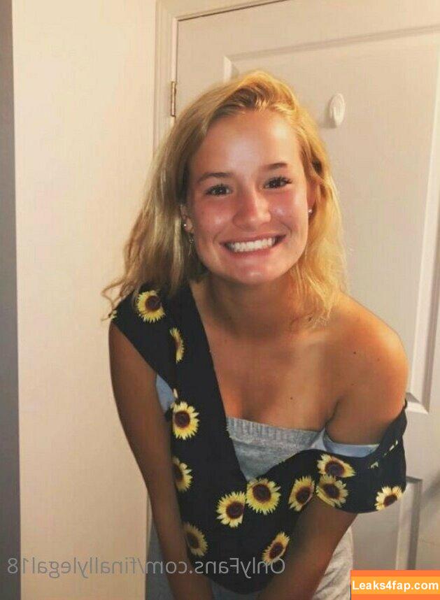 finallylegal18 / hazel_beauti слитое фото фото #0113