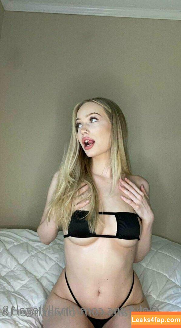 finallylegal18 / hazel_beauti leaked photo photo #0251