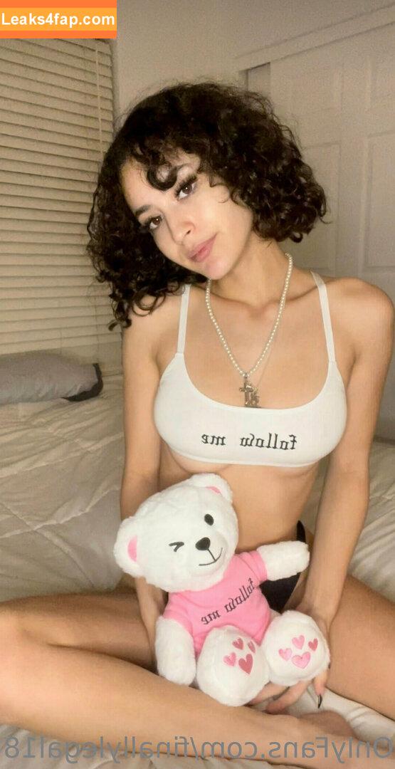 finallylegal18 / hazel_beauti leaked photo photo #0416