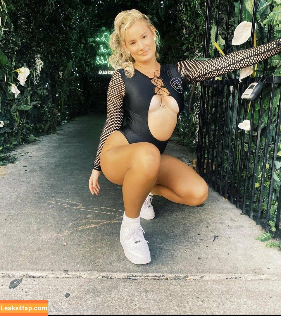 finallylegal18 / hazel_beauti leaked photo photo #0424