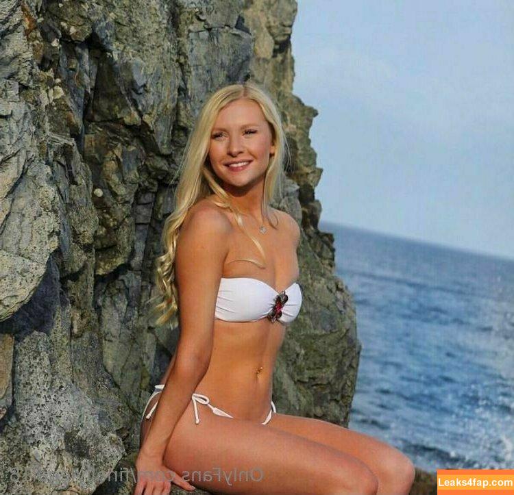 finallylegal18 / hazel_beauti leaked photo photo #0432