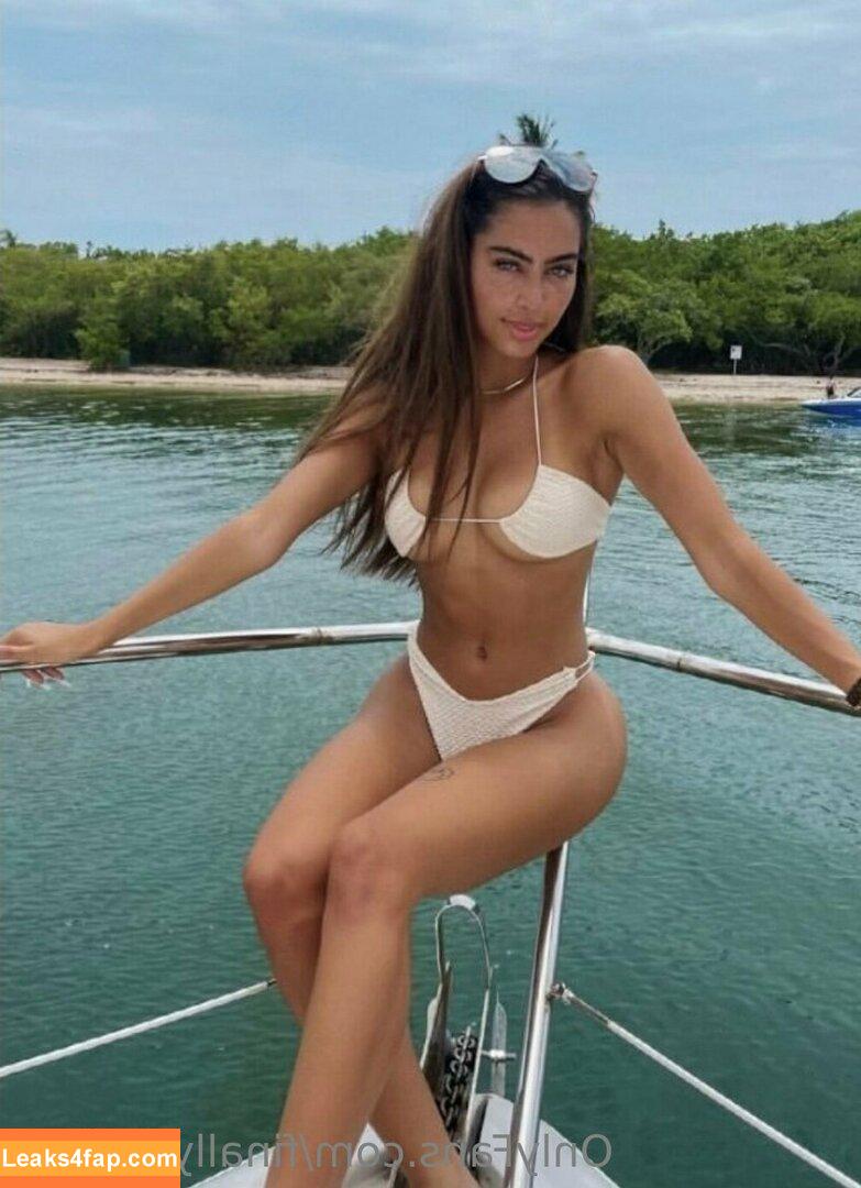 finallylegal18 / hazel_beauti leaked photo photo #0461