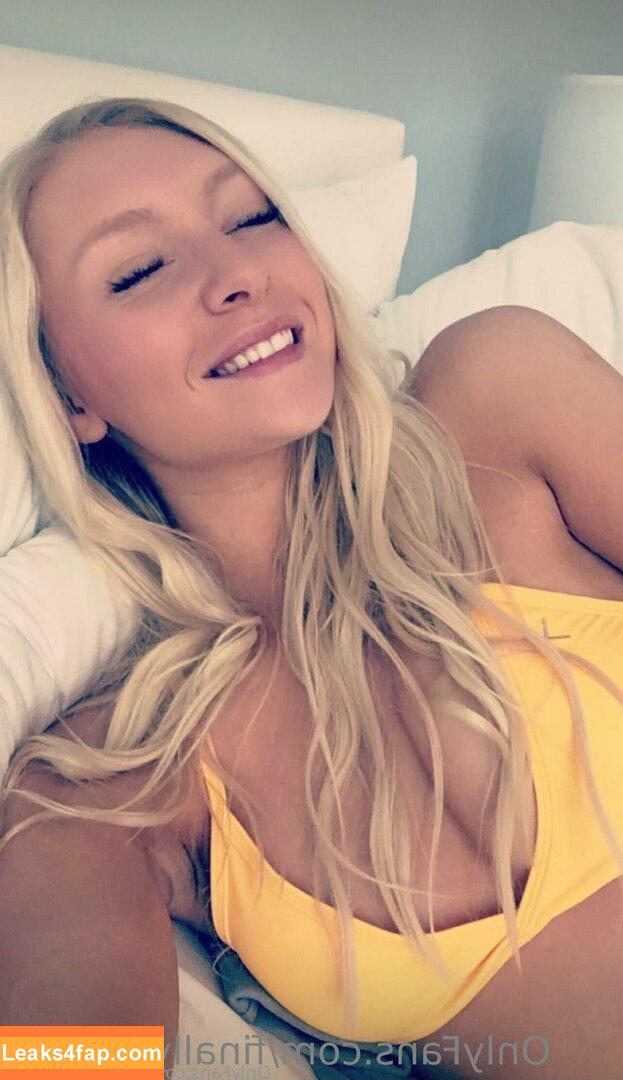 finallylegal18 / hazel_beauti leaked photo photo #0532